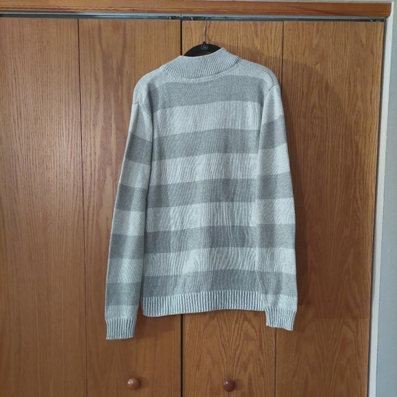 Men's Gray Striped Sweater Brand: Trash Noveau Size XL - Picture 2 of 5